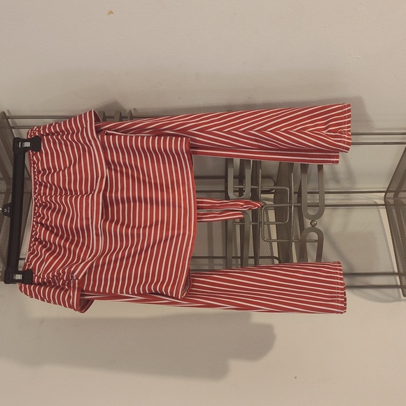 1950's Pinup Two Piece Set Size Large - Picture 5 of 6